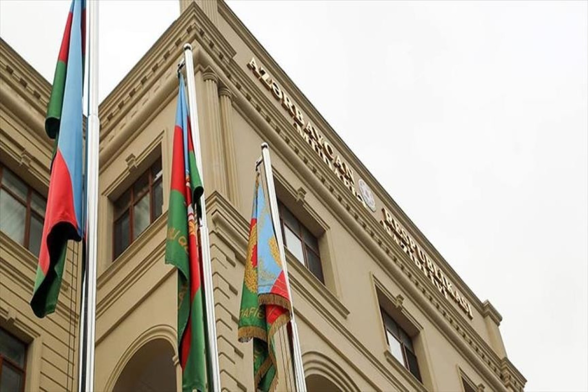 Минобороны Азербайджана опровергло информацию об обстреле армянских позиций