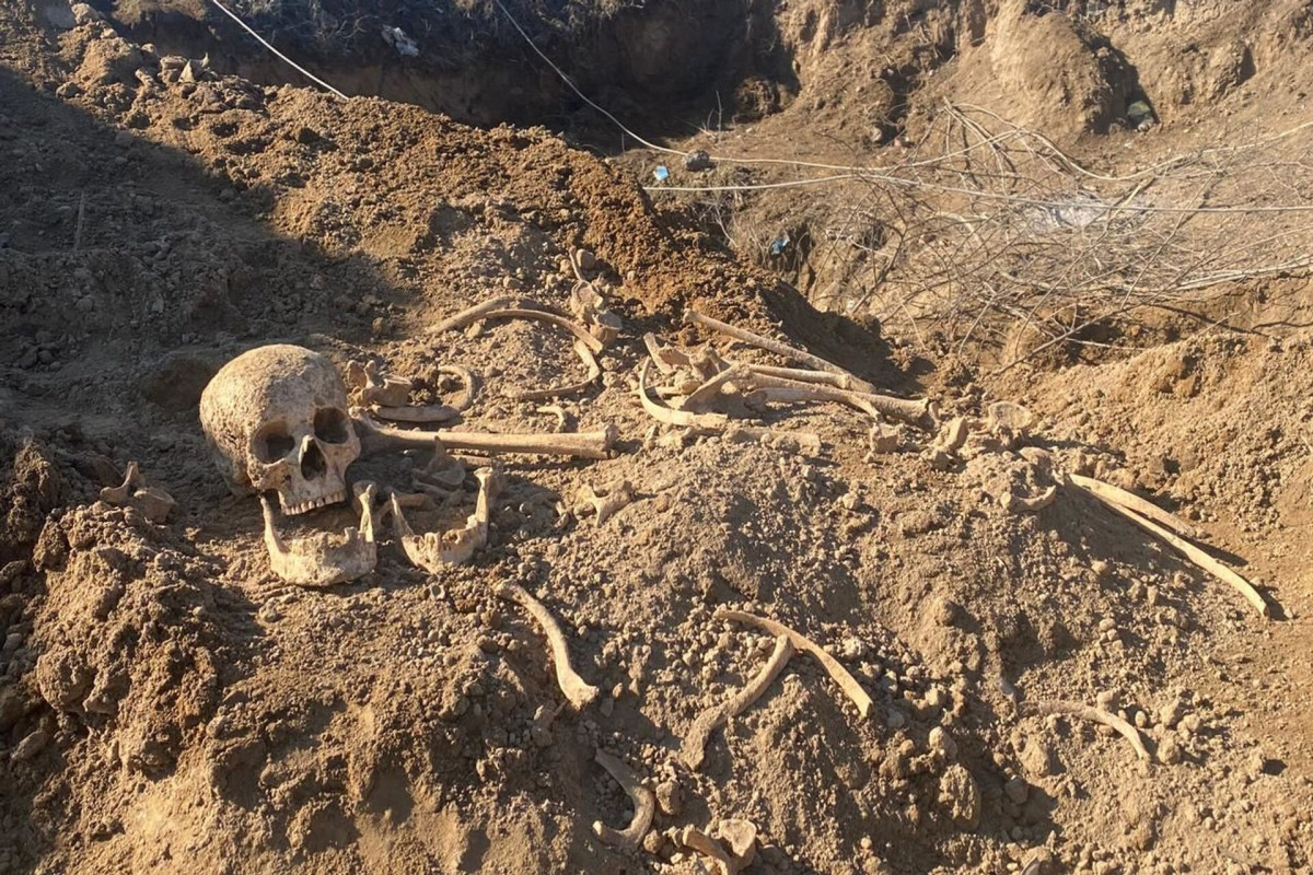 В Шеки внутри исторического памятника обнаружены останки младенцев