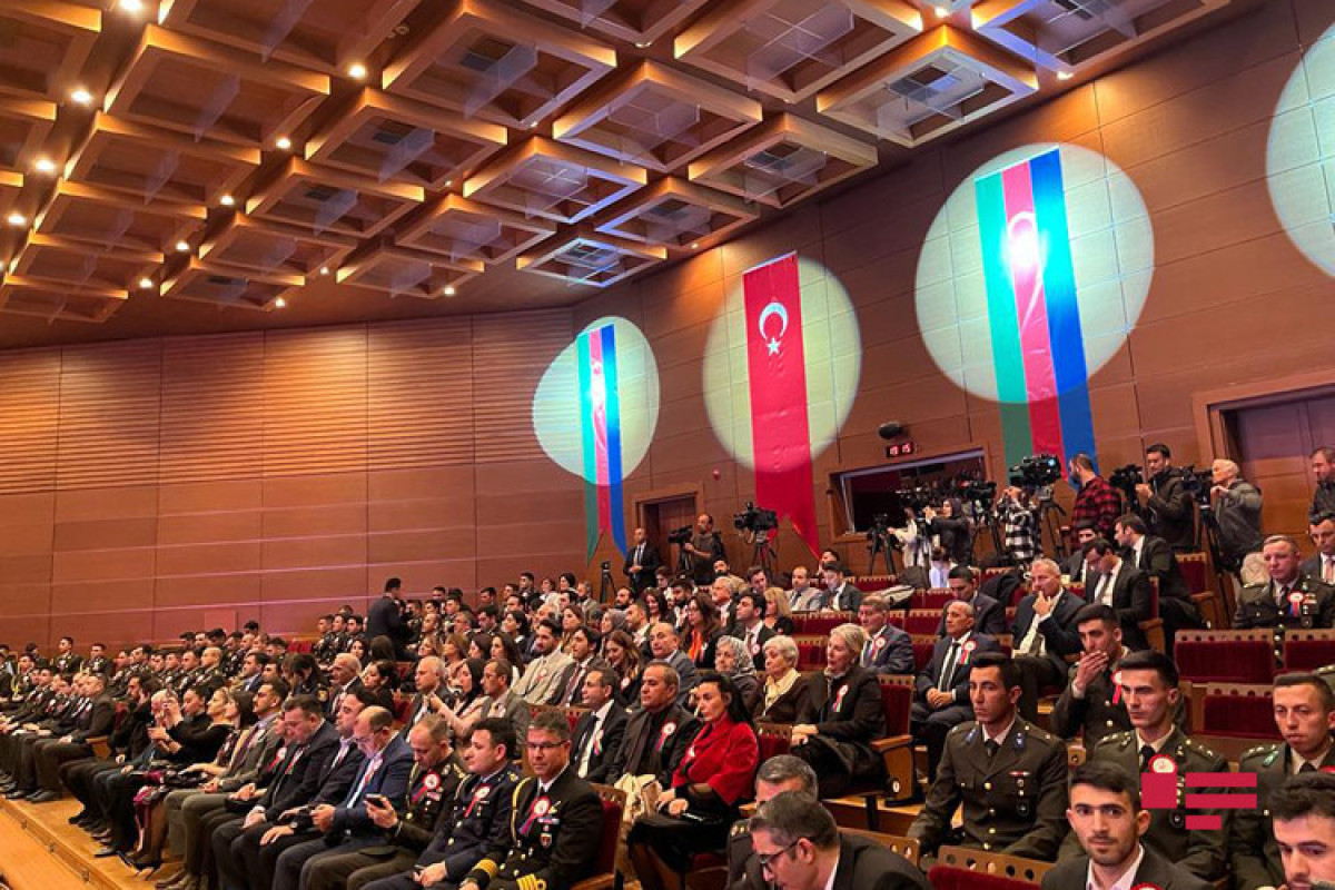 Акар: Азербайджанский солдат показал всему миру силу тюрков-ФОТО 