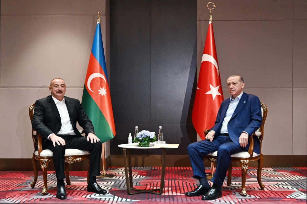 Ильхам Алиев встретился с Эрдоганом в Самарканде-ФОТО 