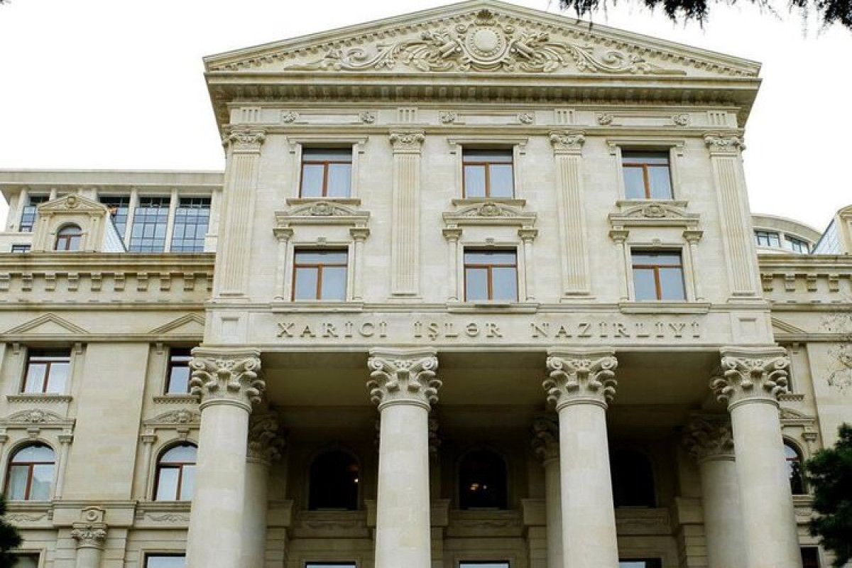 МИД: Франция не отреагировала на адресованную Сенату петицию азербайджанцев