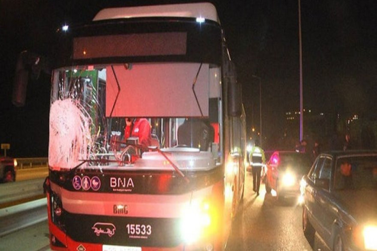В Баку «Baku Bus» сбил насмерть пешехода