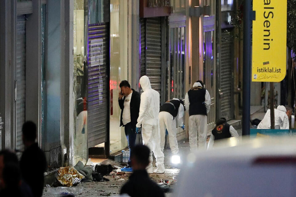 Минюст Турции сообщил о двух версиях взрыва в центре Стамбула-ВИДЕО 
