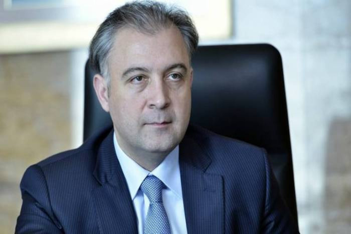 Халид Ахадов освобожден от должности помощника Первого вице-президента