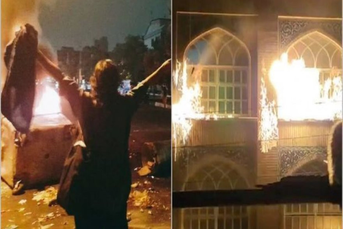 В Иране протестующие подожгли дом-музей аятоллы Хомейни -ВИДЕО 