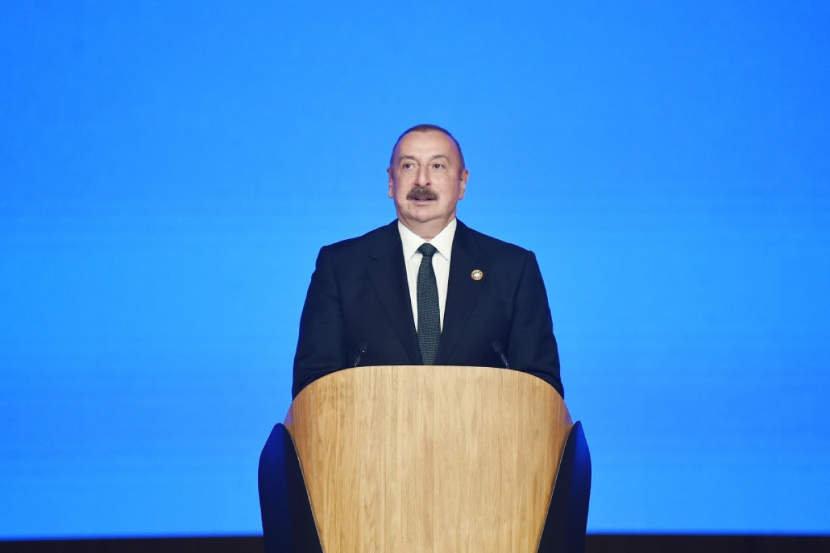 Президент Ильхам Алиев выступил на мероприятии по случаю 30-летия создания ПЕА-ФОТО -ОБНОВЛЕНО 