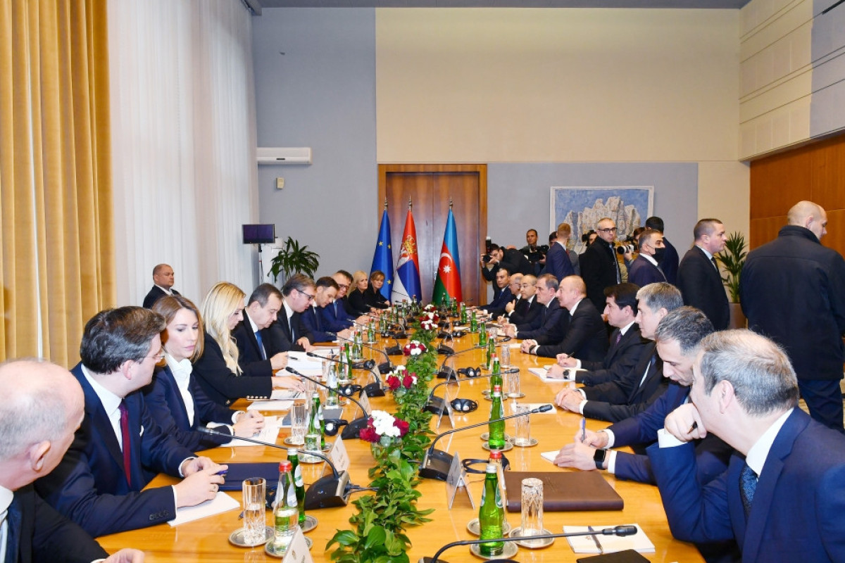 В Белграде состоялась встреча президентов Азербайджана и Сербии в расширенном составе-ФОТО 