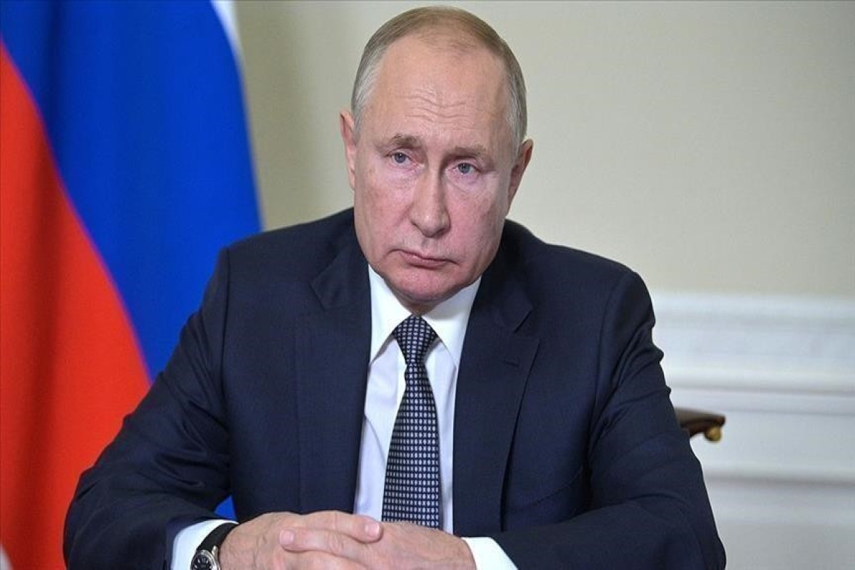Владимир Путин надеется на заключение мирного договора между Баку и Ереваном