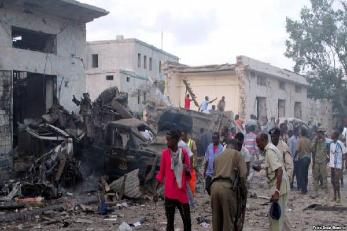 В Сомали боевики напали на отель  - ранен министр внутренней безопасности 
