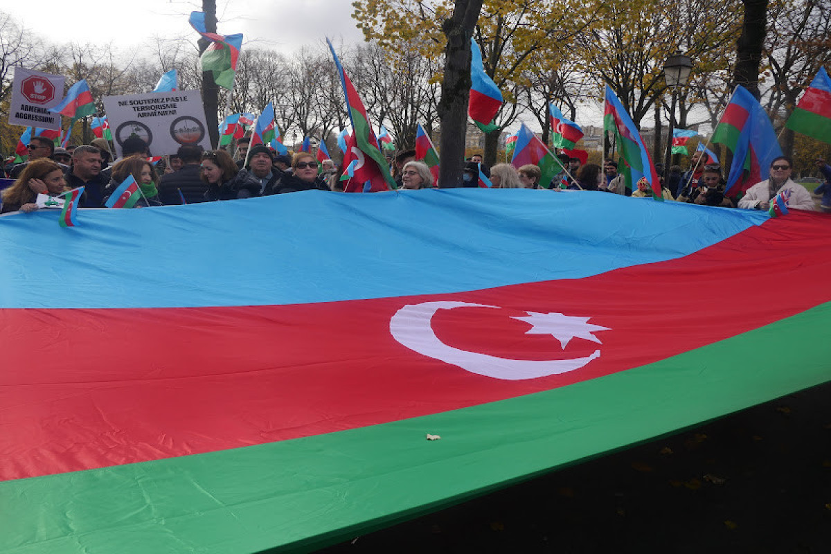 В Париже прошел митинг против обсуждения антиазербайджанской резолюции в Нацассамблее -ФОТО -ВИДЕО -ОБНОВЛЕНО 