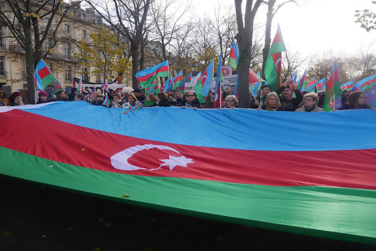 В Париже прошел митинг против обсуждения антиазербайджанской резолюции в Нацассамблее -ФОТО -ВИДЕО -ОБНОВЛЕНО 