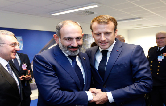 Никол Пашинян, Эммануил Макрон