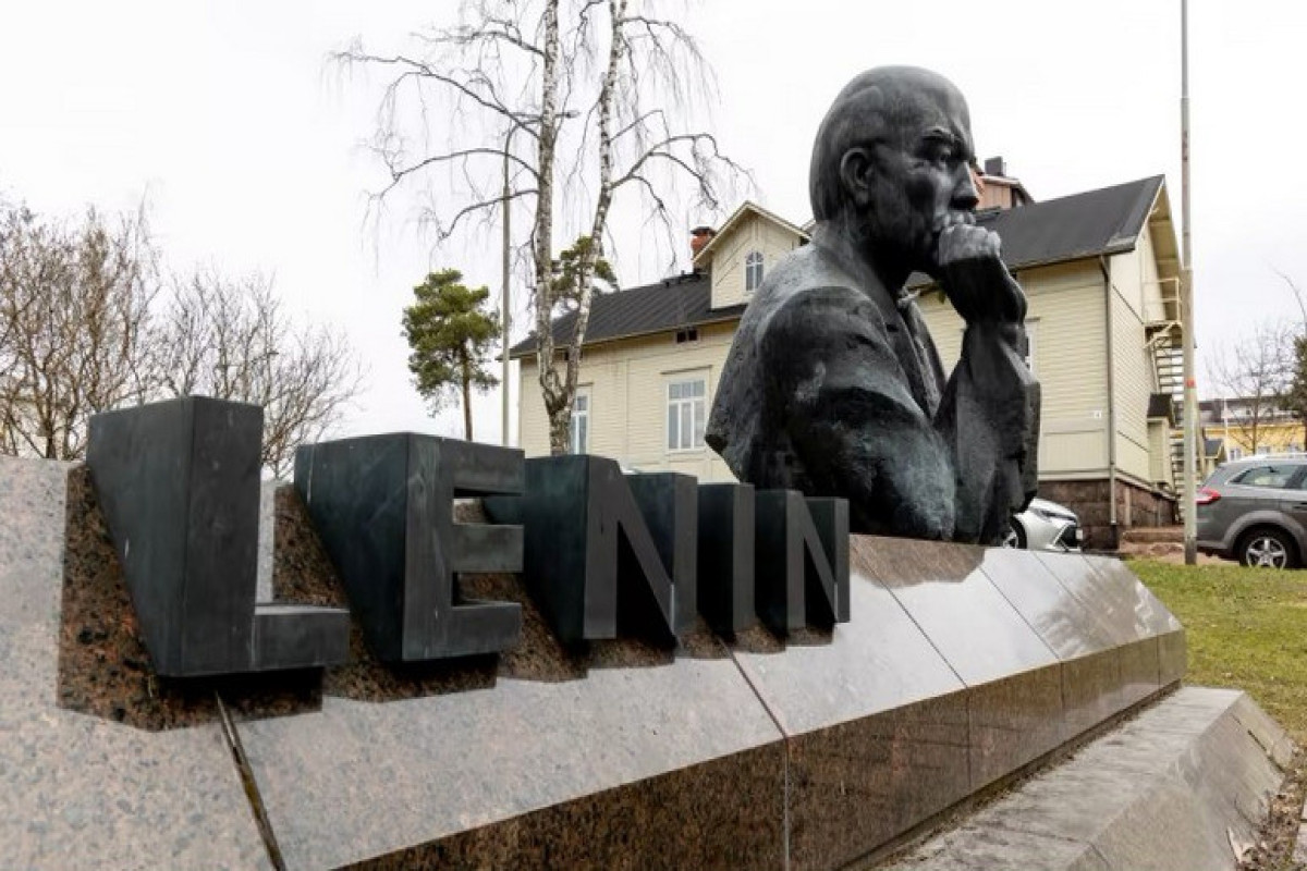 Последний в Финляндии памятник Ленину демонтировали в Котка – теперь он будет храниться в музее