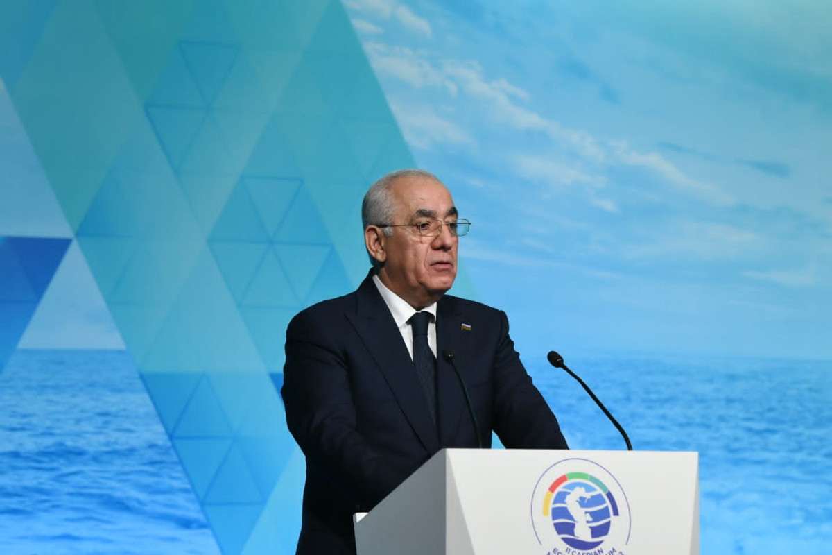 Премьер-министр Азербайджана призвал прикаспийские страны принять неотложные меры