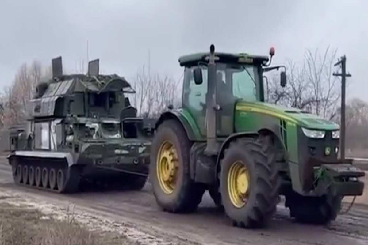 Британская разведка: Более половины украинского танкового парка состоит из трофейной российской техники