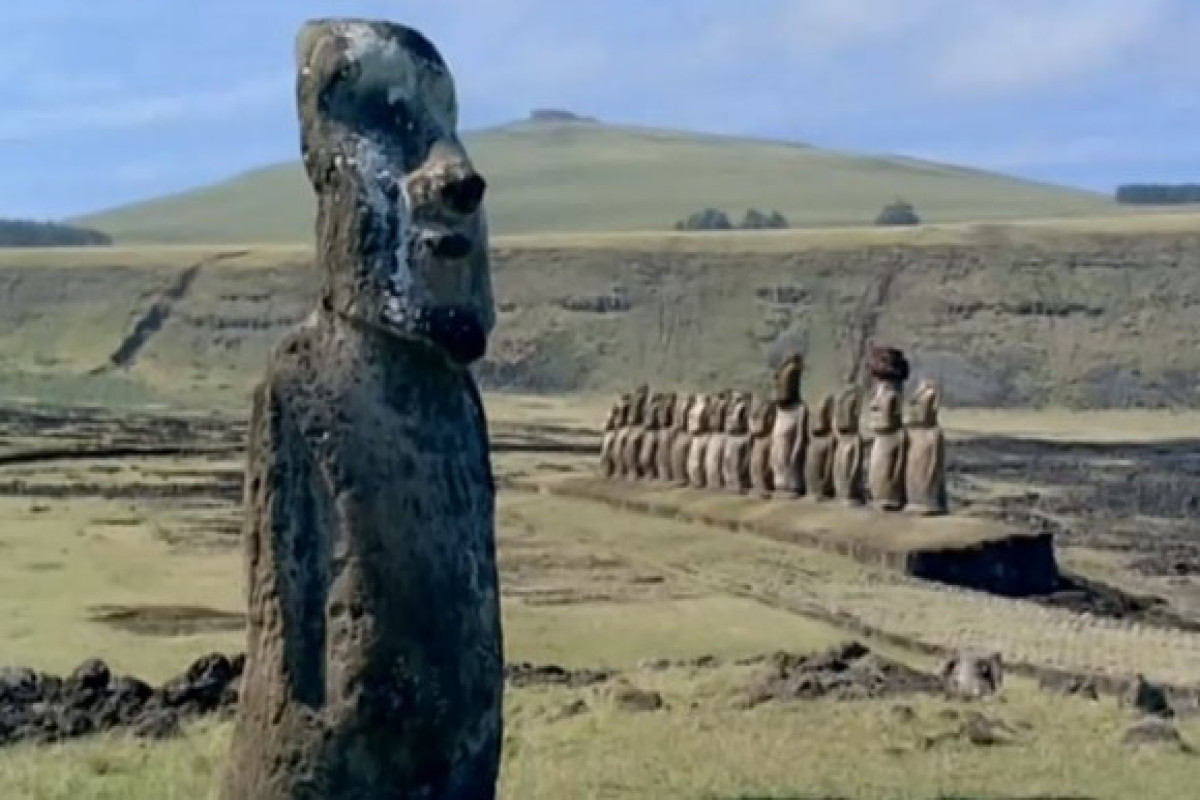 На острове Пасхи пожар повредил знаменитые каменные статуи