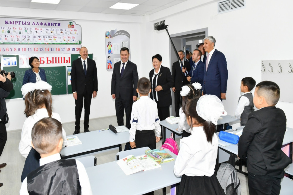 В Бишкеке состоялась церемония открытия школы имени Низами Гянджеви-ФОТО 