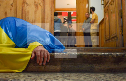 В Баку открылась выставка, посвященная войне в Украине -ФОТО 