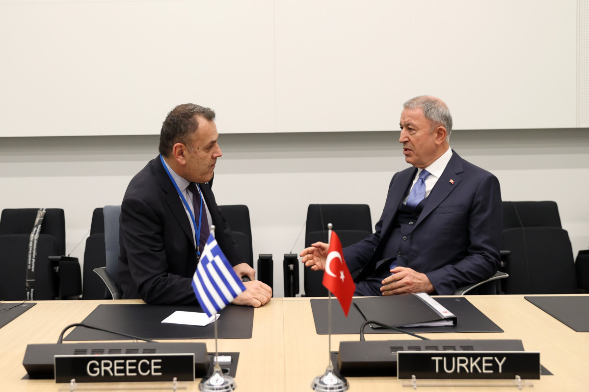 Хулуси Акар пригласил греческого коллегу в Турцию