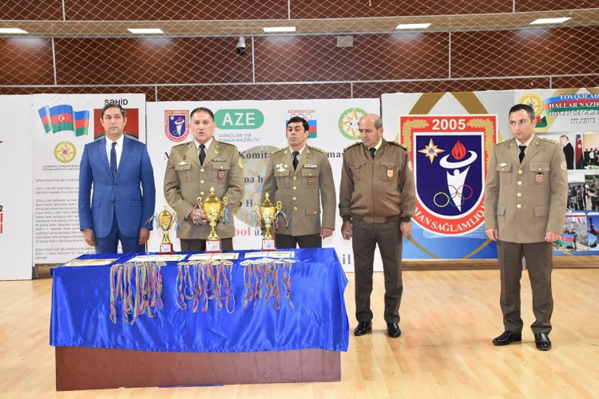 Подведены итоги чемпионата по волейболу среди учреждений МЧС Азербайджана -ФОТО 