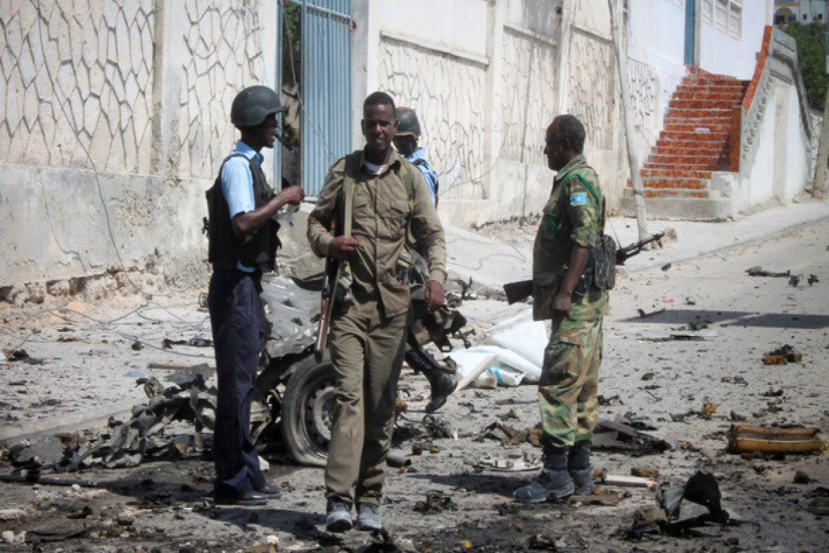 Боевики атаковали министерство образования в Сомали: погибли 100 человек, еще 300 ранены