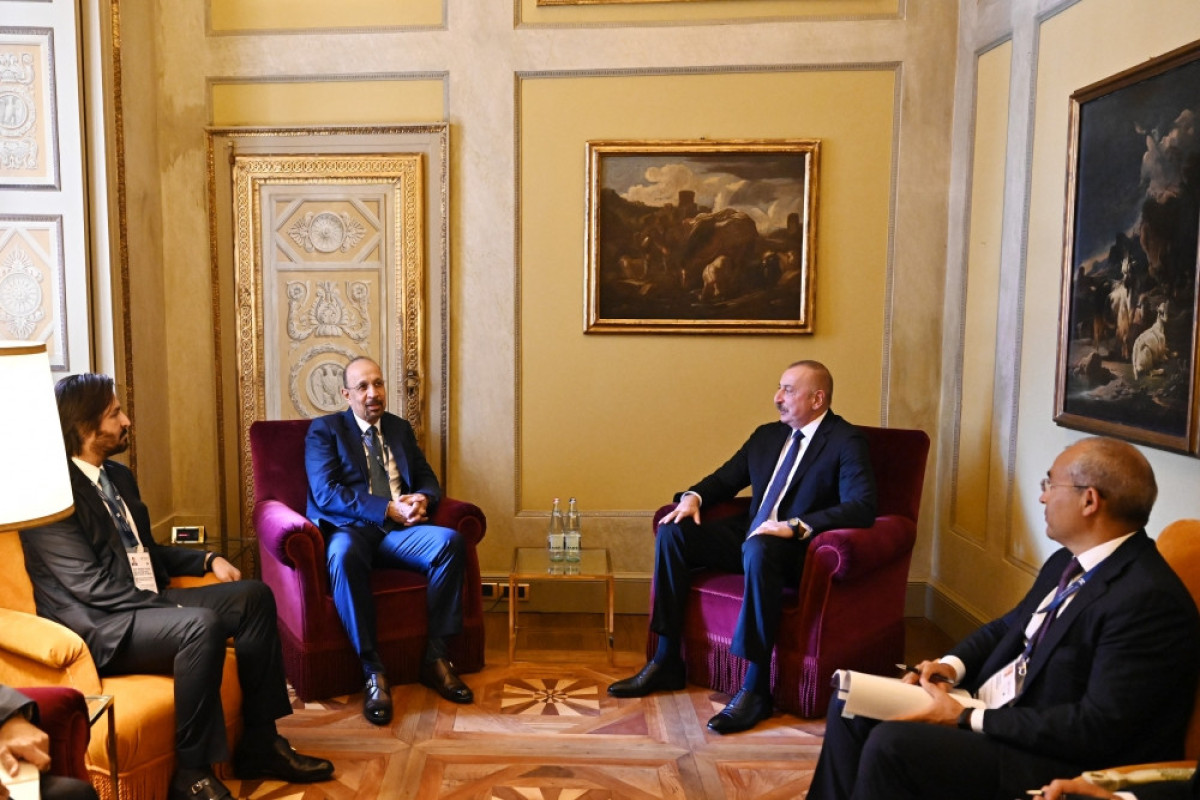 В итальянском Черноббио состоялась встреча Ильхама Алиева и министра инвестиций Саудовской Аравии