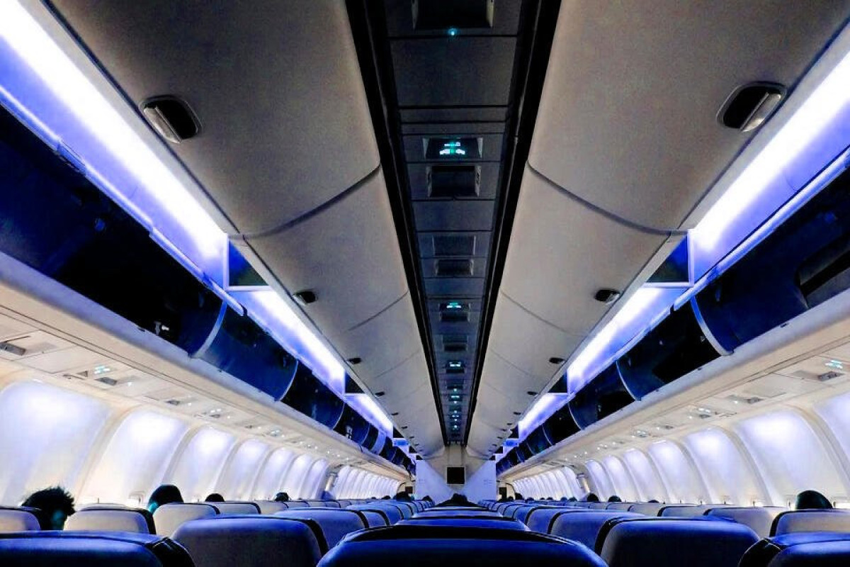 Самые безопасные места в салоне самолета - советы при выборе места 