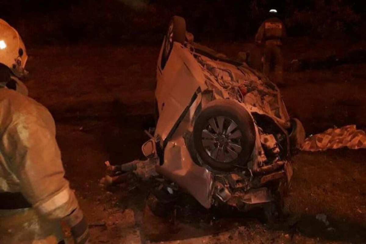 В России четверо детей и один взрослый погибли в аварии с грузовиком