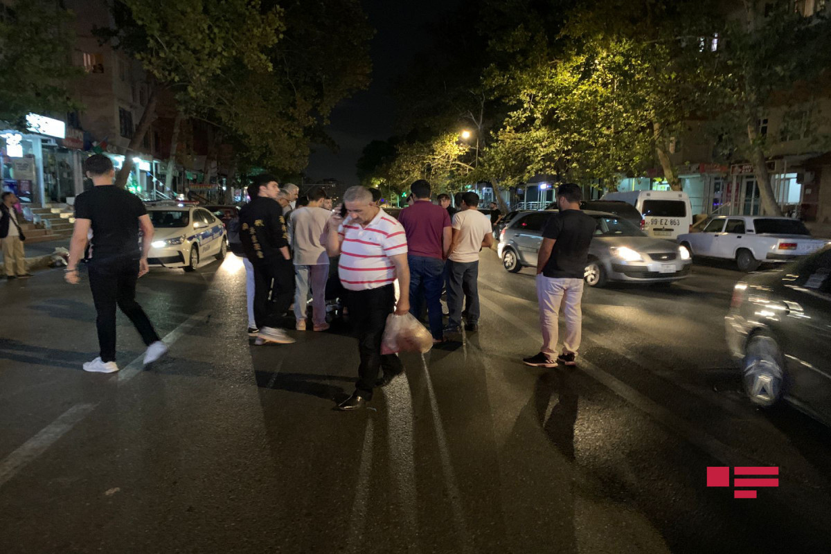 В Баку автомобиль сбил женщину на «зебре» и скрылся с места происшествия-ВИДЕО 