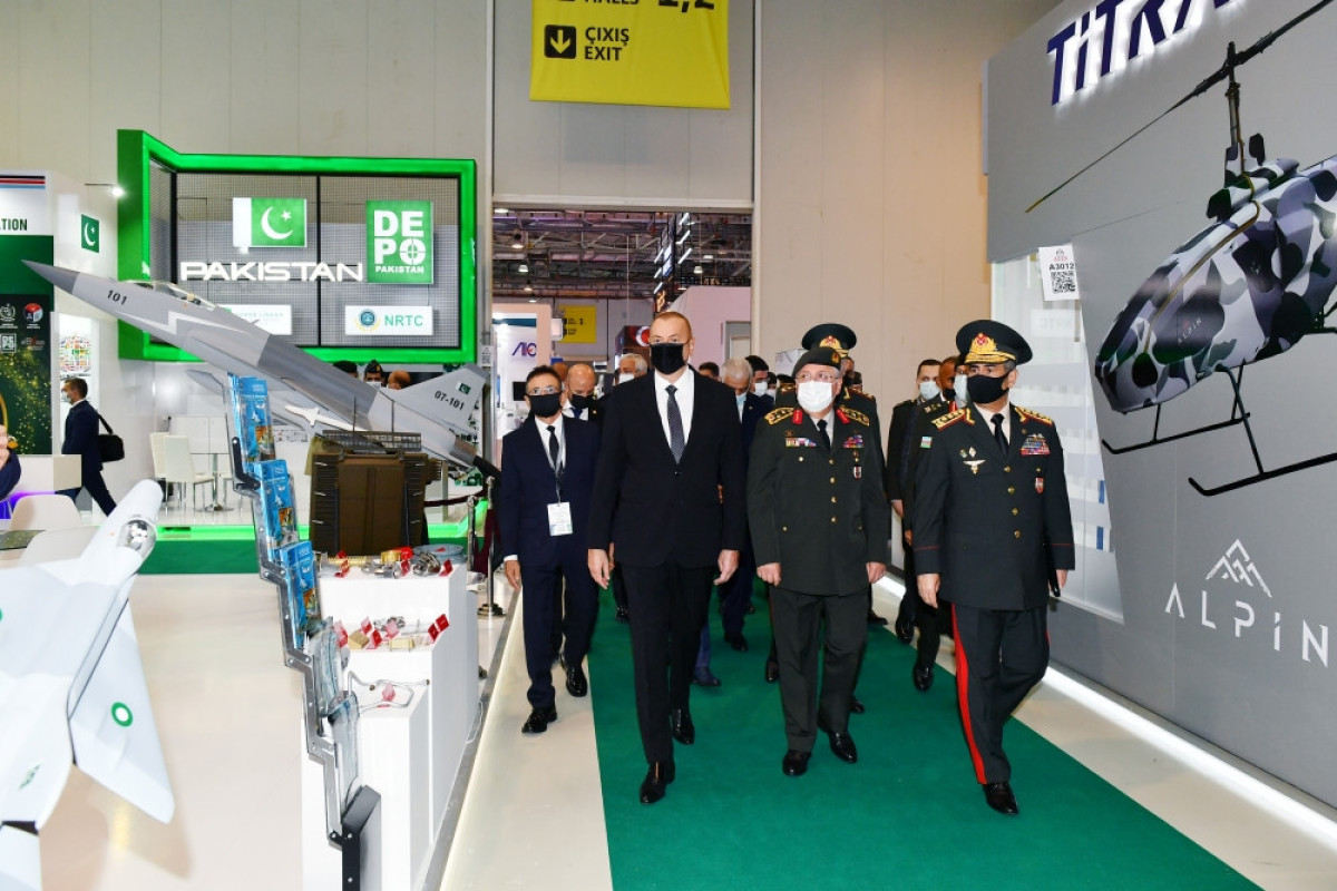 Президент посетил Международную оборонную выставку ADEX в Баку-ФОТО -ОБНОВЛЕНО 1 