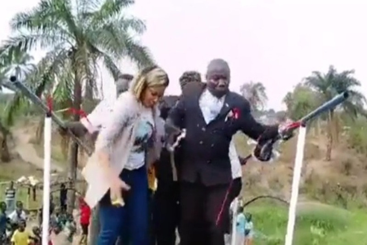 В Конго новый мост рухнул прямо во время церемонии открытия-ВИДЕО 