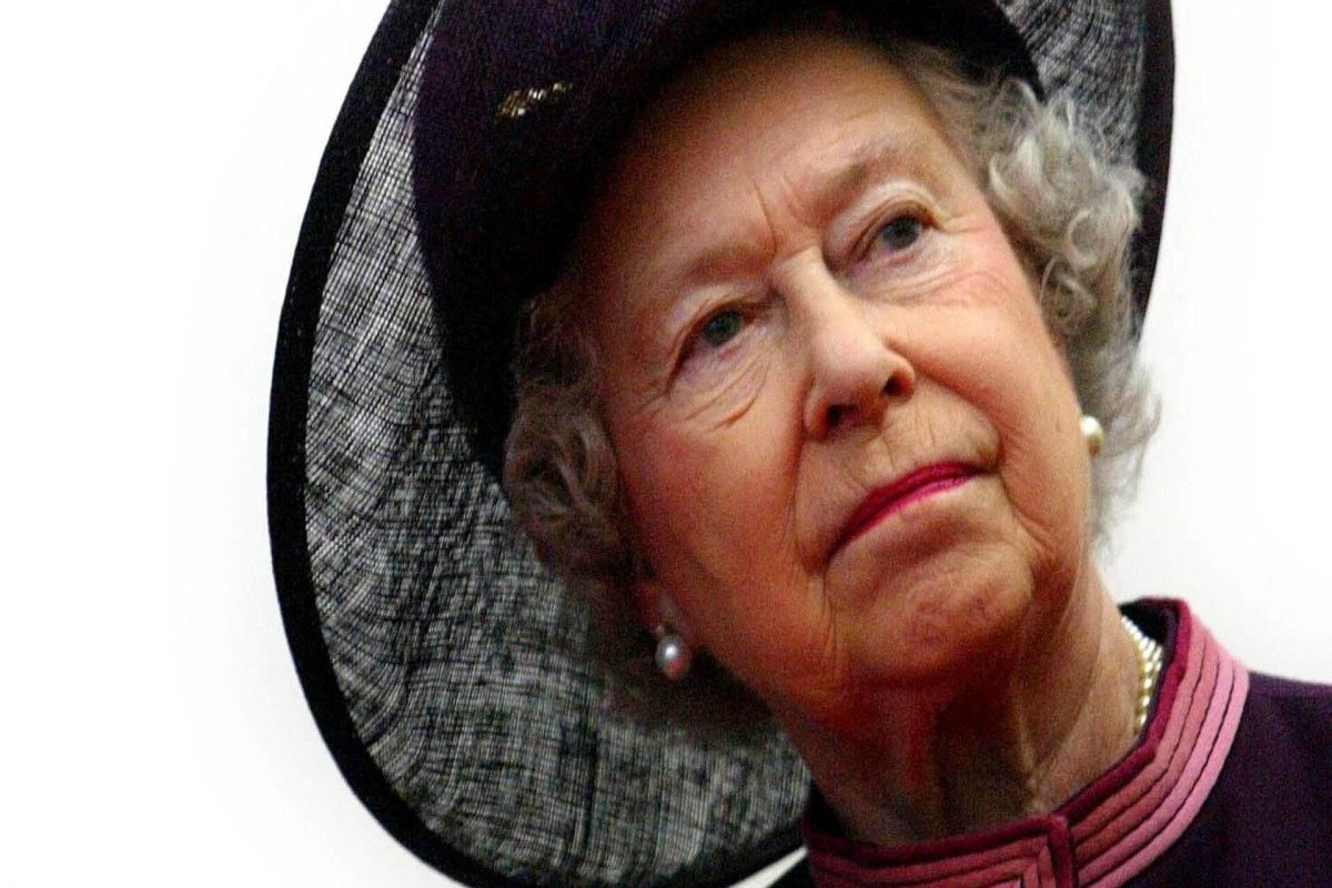 Как одевалась королева Елизавета II: главные правила ее гардероба -ФОТОСЕССИЯ 