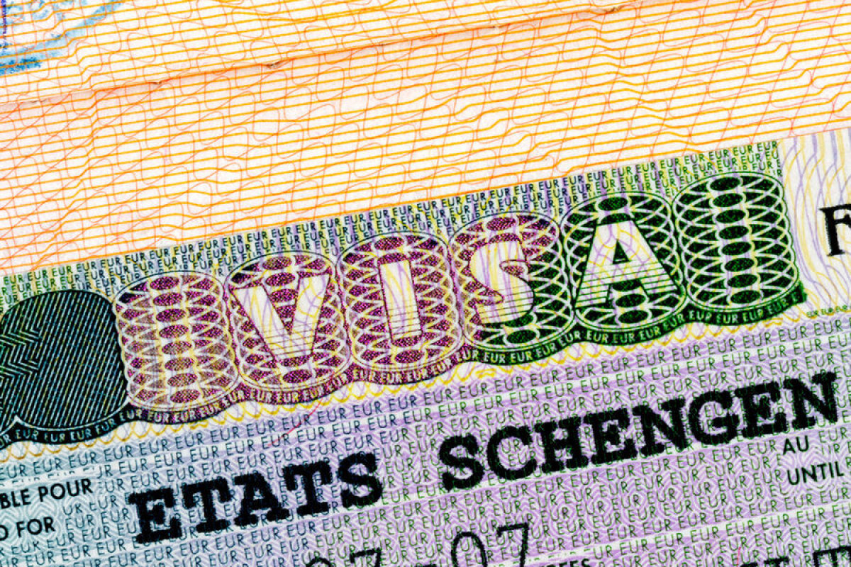 Латвия ограничила въезд для россиян с шенгенскими визами