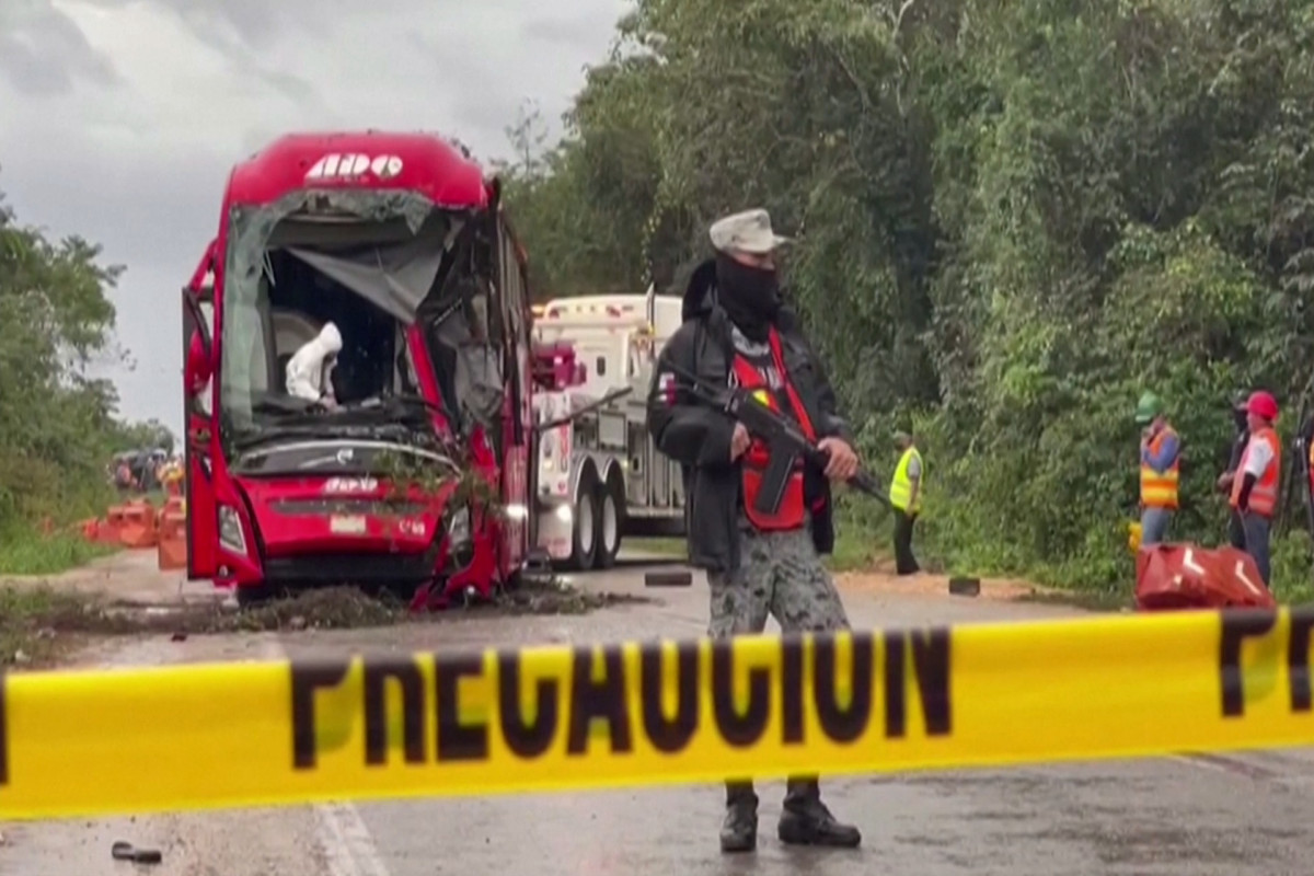 ДТП с цистерной: сгорел автобус вместе с 18 туристами