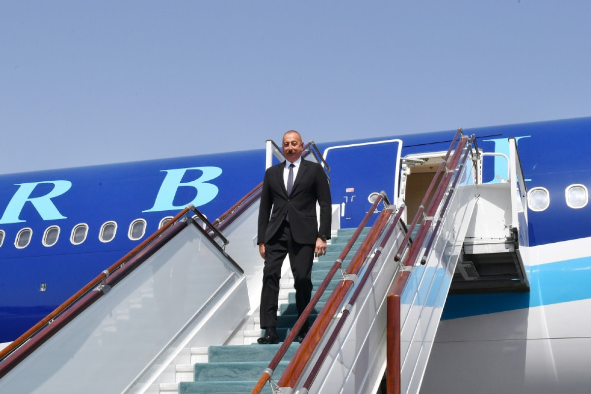 Президент Ильхам Алиев прибыл с визитом в Узбекистан-ФОТО 