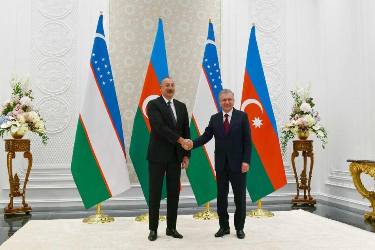 В Самарканде состоялась встреча президентов Азербайджана и Узбекистана -ФОТО 