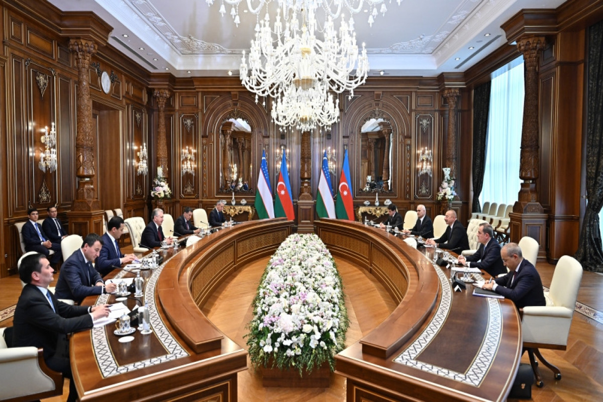 В Самарканде состоялась встреча президентов Азербайджана и Узбекистана -ФОТО 