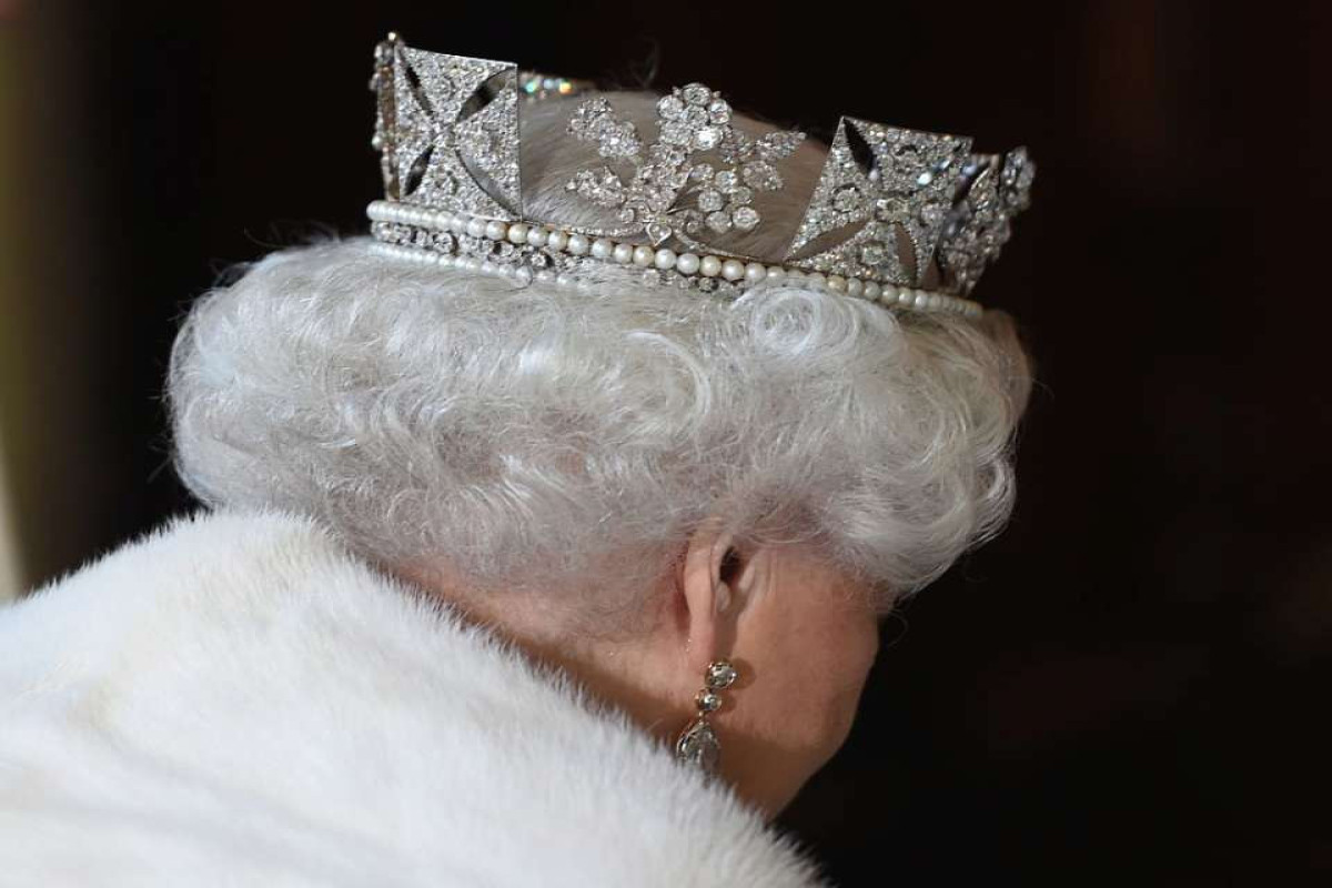 ЮАР требует от британской королевской семьи вернуть алмаз - он сейчас на крышке гроба Елизаветы II 