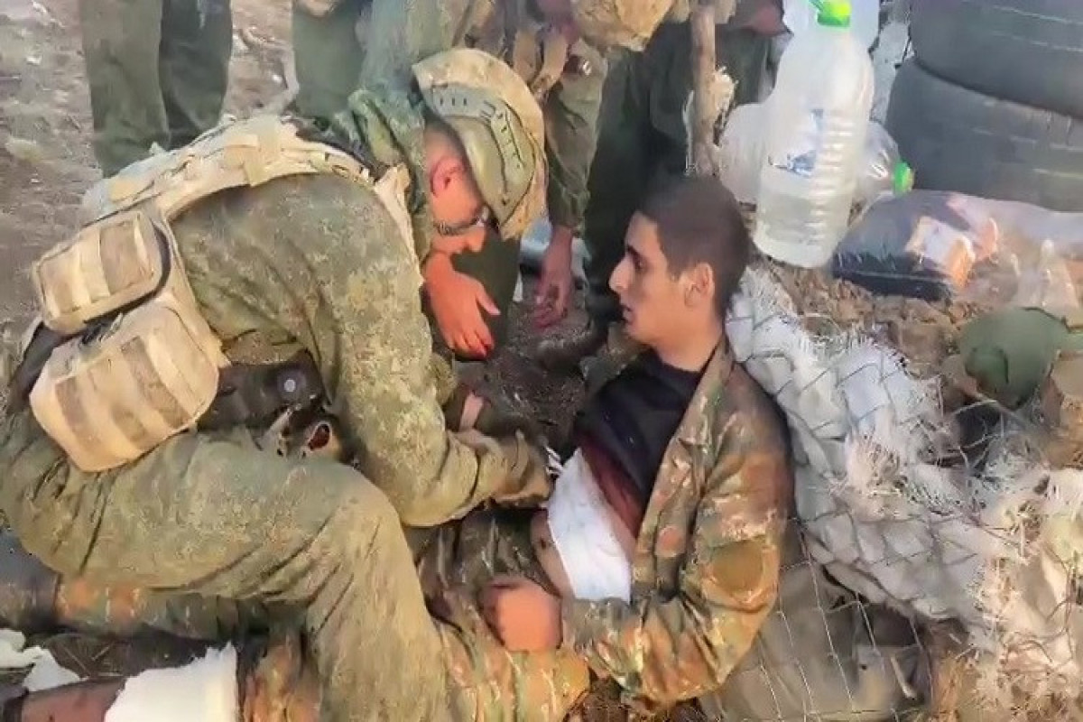 Распространились новые видео кадры о медпомощи азербайджанских военных армянским пленным – ВОЙНА ИМЕЕТ И ГУМАННОЕ ЛИЦО  -ВИДЕО 