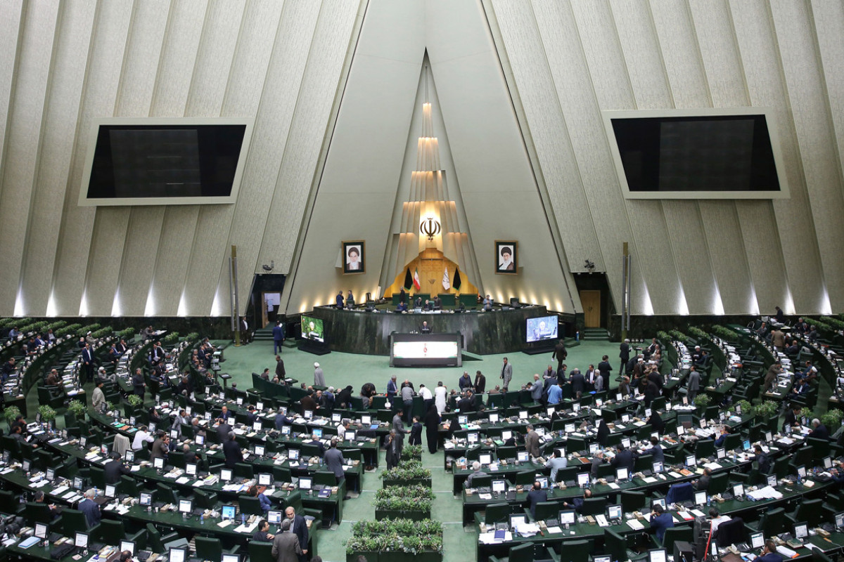 В парламенте Ирана обсудят напряженность на азербайджано-армянской границе