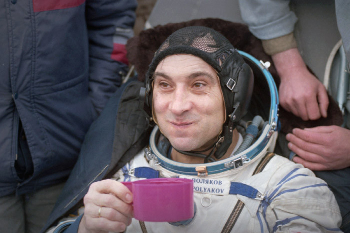 В России скончался рекордсмен по длительности полета в космос