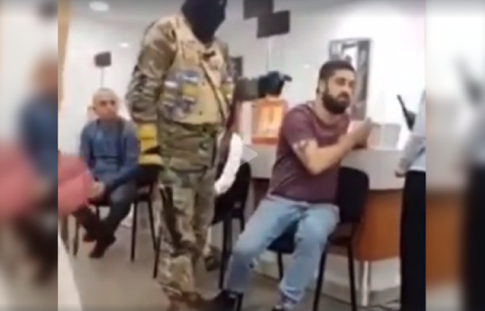 Заложники из «Банка Грузии» на свободе, преступник задержан-ОБНОВЛЕНО-3 -ВИДЕО 