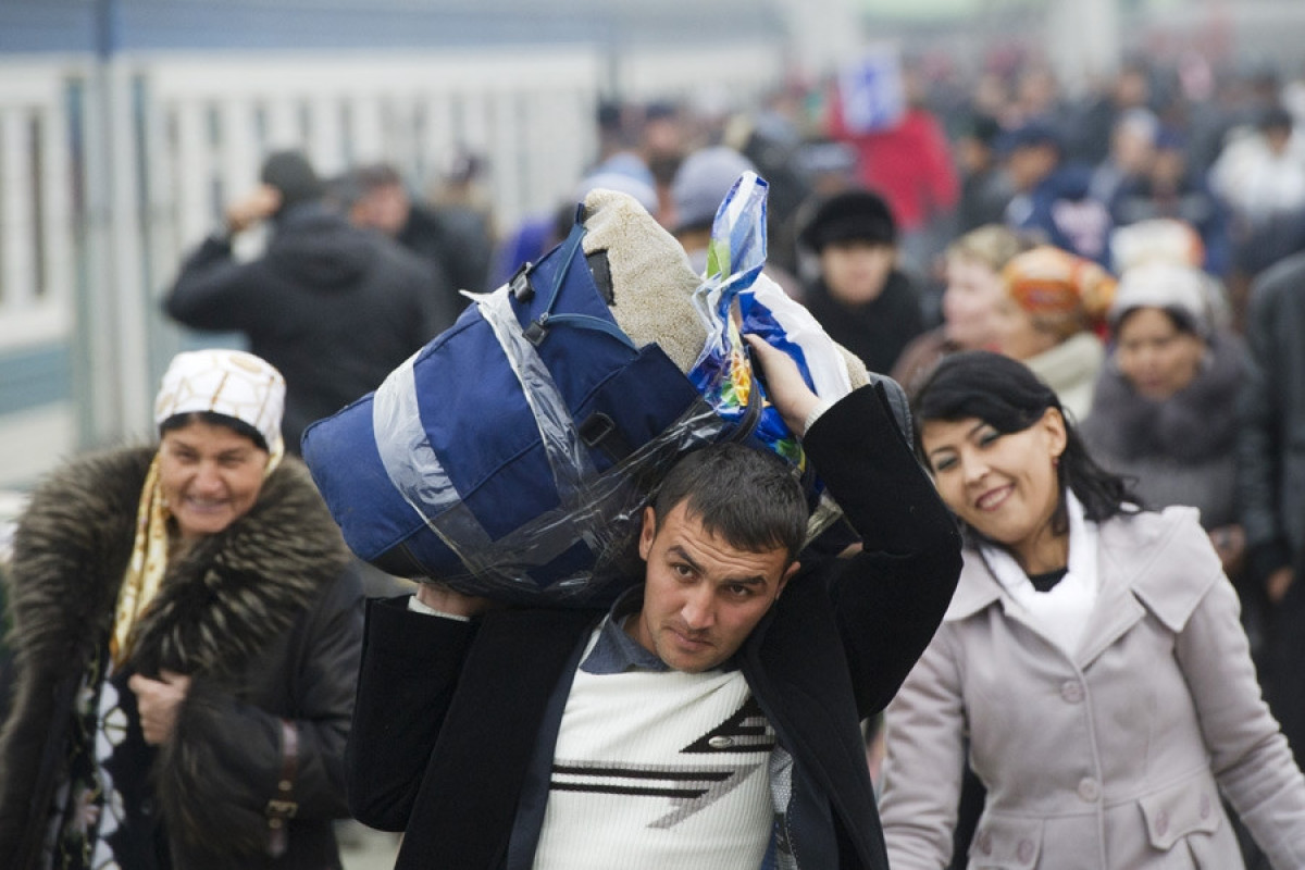 Мигрантам грозят лишением гражданства РФ за отказ служить в армии России