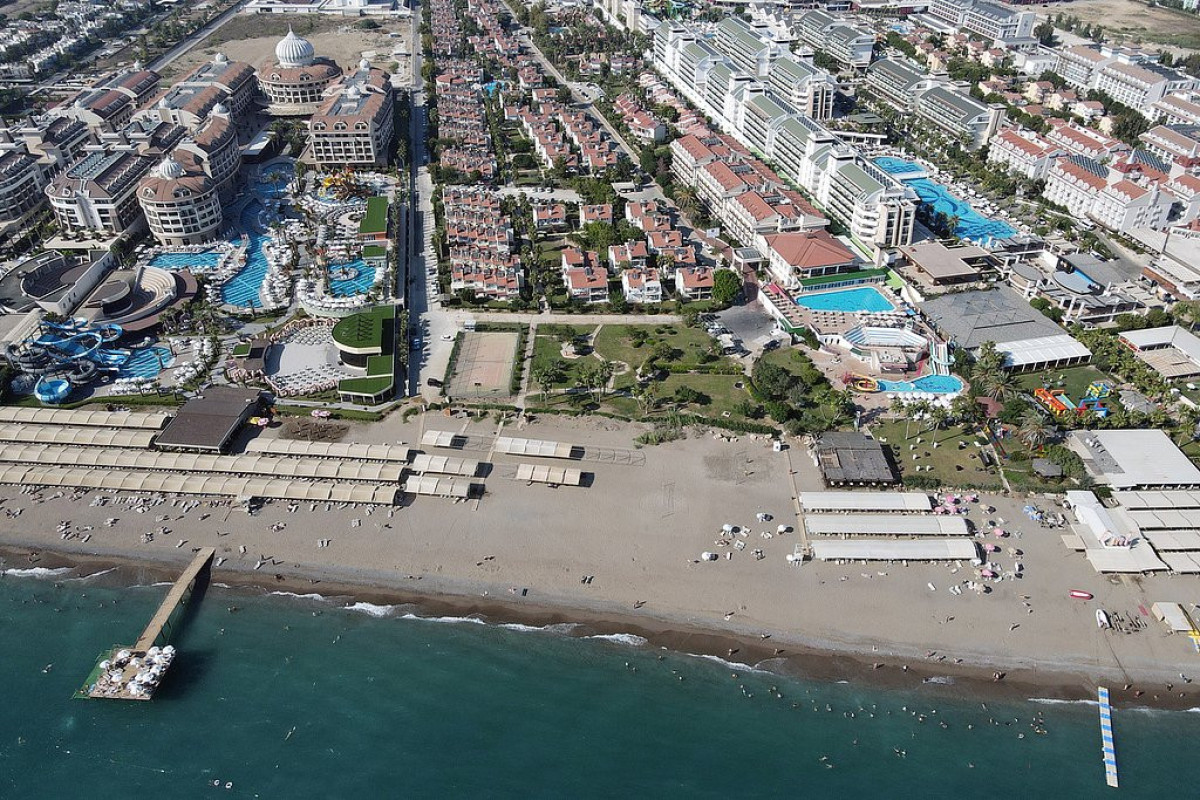 Россияне бросились скупать жилье в популярной пляжной стране