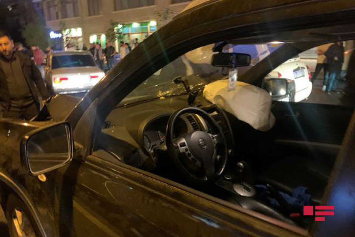 В Баку автомобиль сбил насмерть незрячего-ФОТО 
