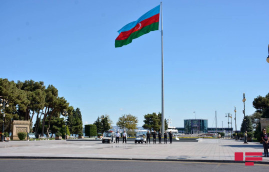 В Азербайджане минутой молчания почтили память шехидов-ФОТО 