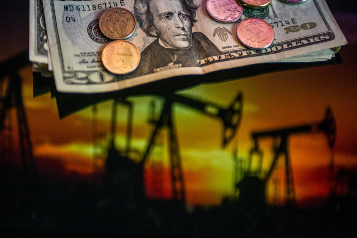ОАЭ отказались помогать России торговать нефтью в обход доллара
