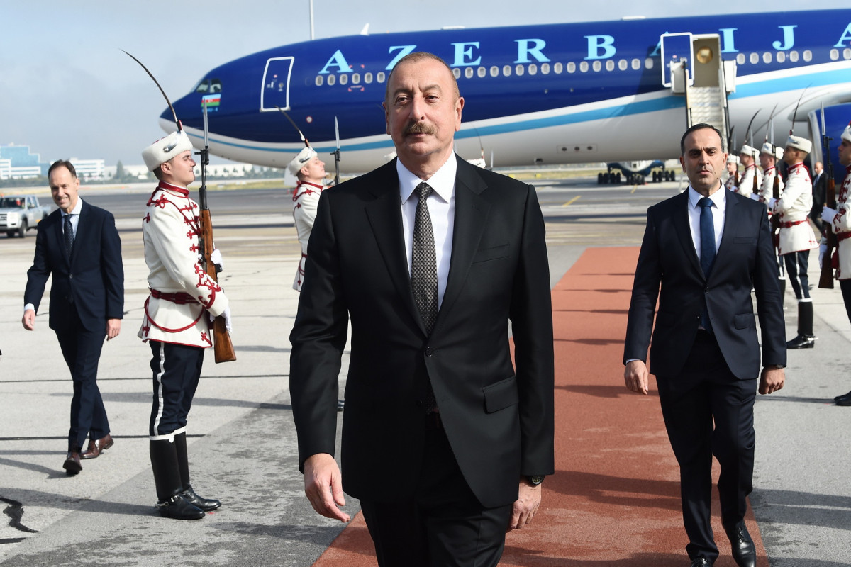 Президент Ильхам Алиев прибыл с визитом в Болгарию-ФОТО 