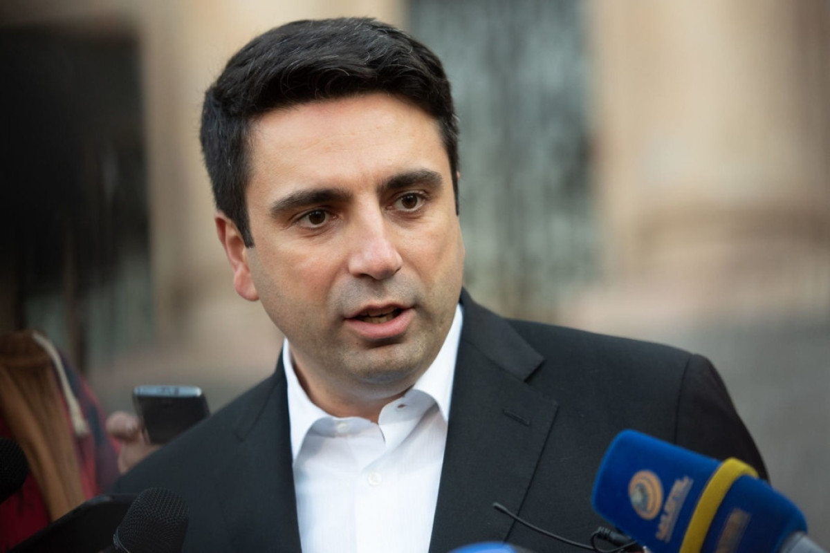 Антироссийский демарш и очередные угрозы из уст спикера армянского парламента