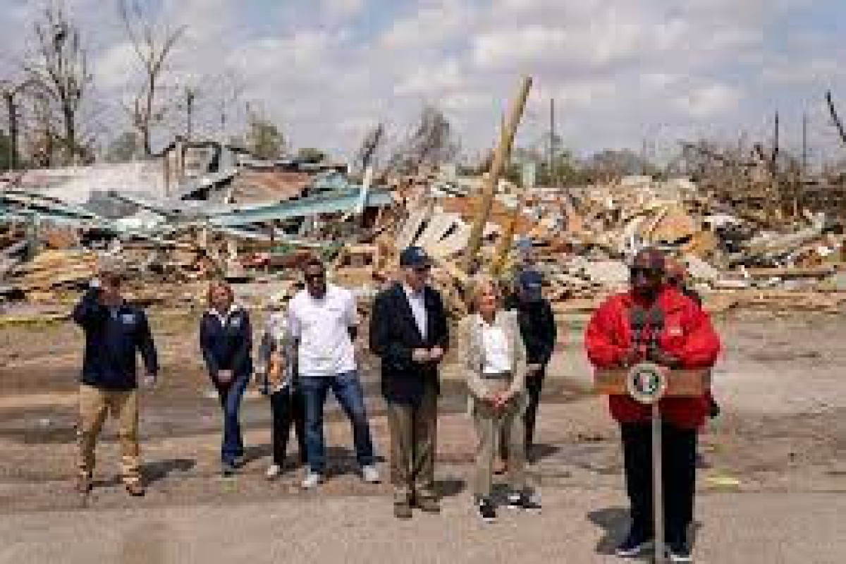 Байден перепутал название пострадавшего от смертоносного торнадо города в Миссисипи-ФОТО 